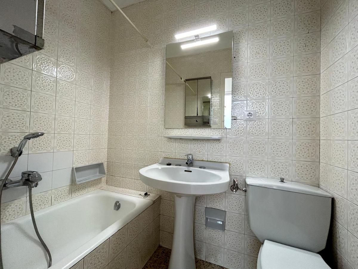 Apartamentos Playa La Perola Ρόζες Εξωτερικό φωτογραφία