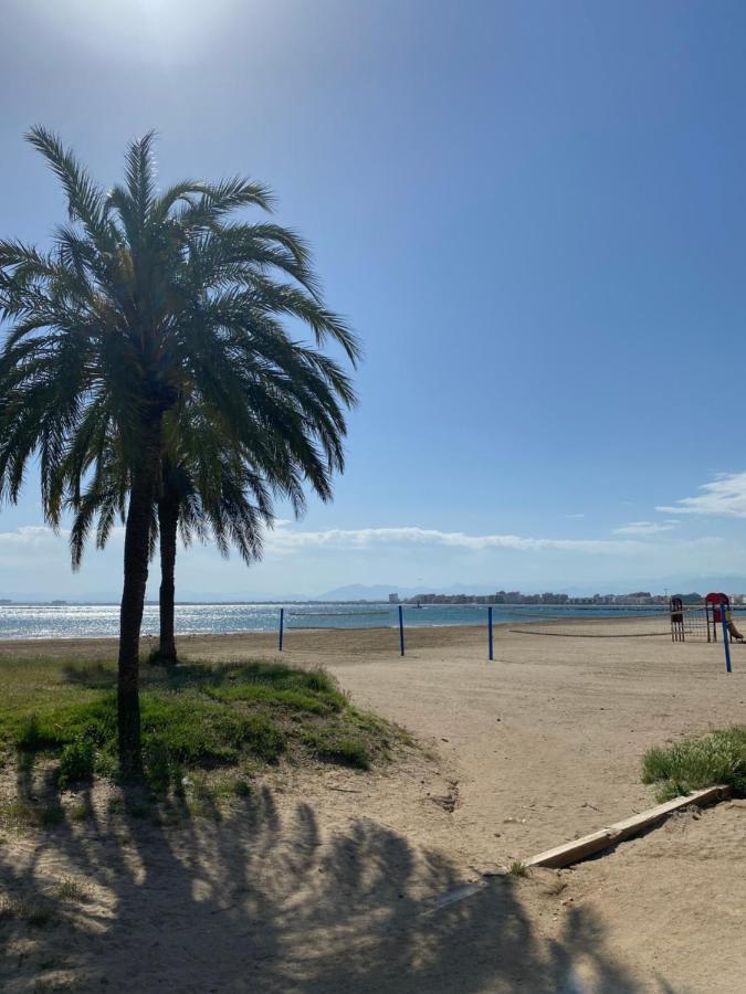 Apartamentos Playa La Perola Ρόζες Εξωτερικό φωτογραφία